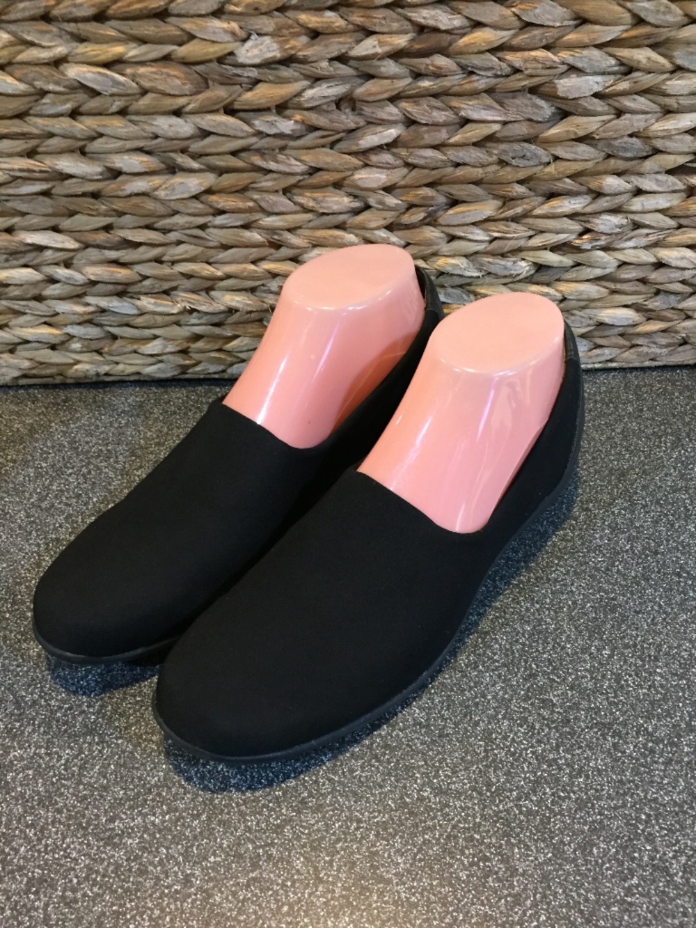 Munro Black Slip-On Flats